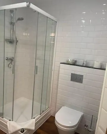 Bianca Quarto em Acomodações Particulares Pustkowo